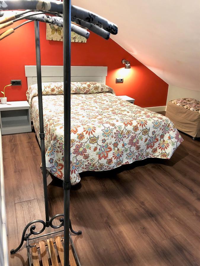 Apartamentos El Rincon De Andrea II Biescas  Eksteriør billede