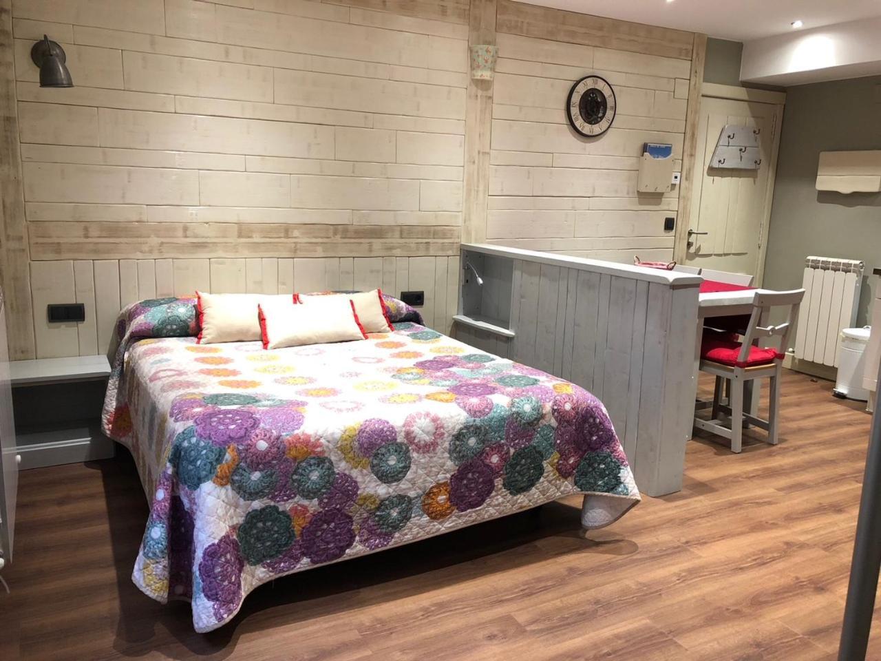 Apartamentos El Rincon De Andrea II Biescas  Eksteriør billede